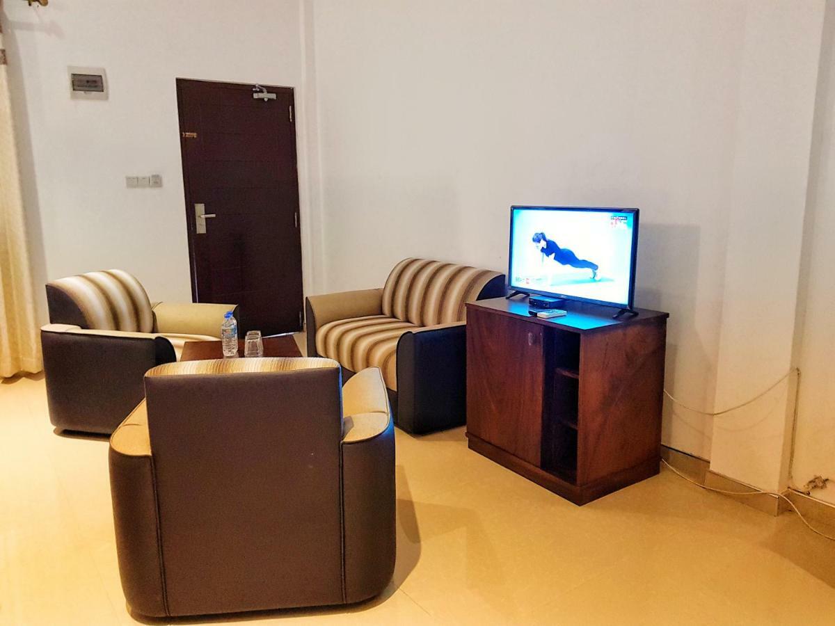 Livinya Holiday Resort Kataragama Extérieur photo
